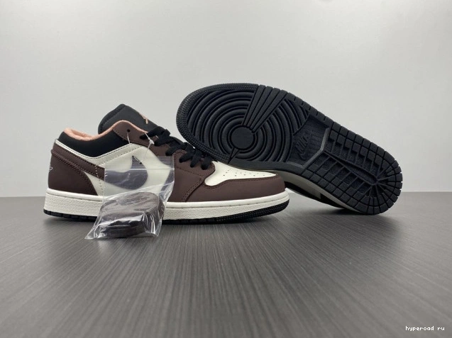 Air Jordan Low DC6991-200 Mocha 1 0727